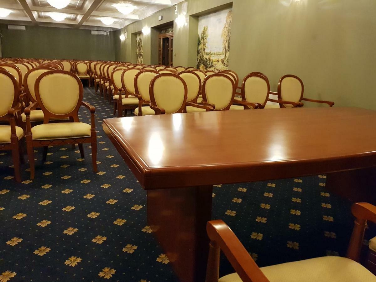 Rezydencja Pod Zegarem Trzebinia  Exterior foto